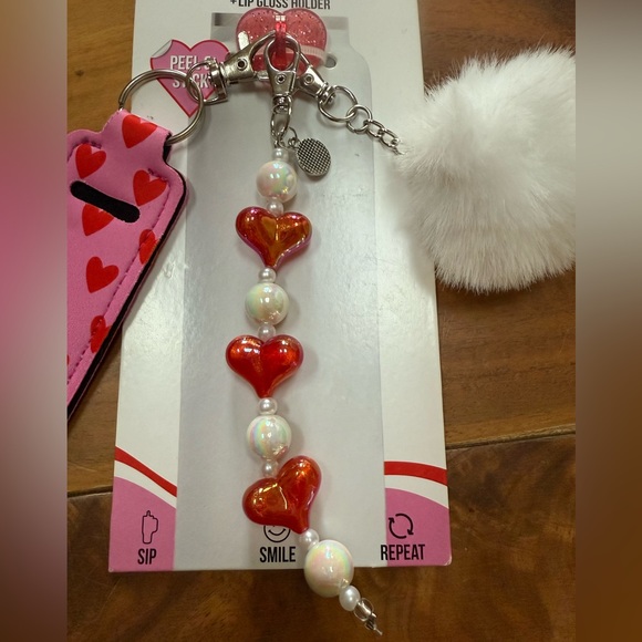 CharCharms Heart Keychain Set - Picture 4 of 6